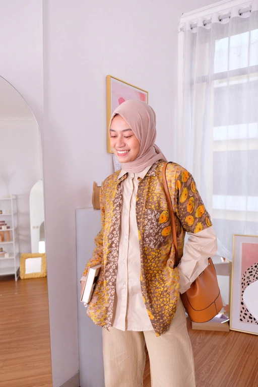 Image of Conita Lupi Double Shirt