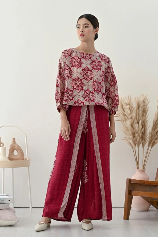 Maera Set 17
