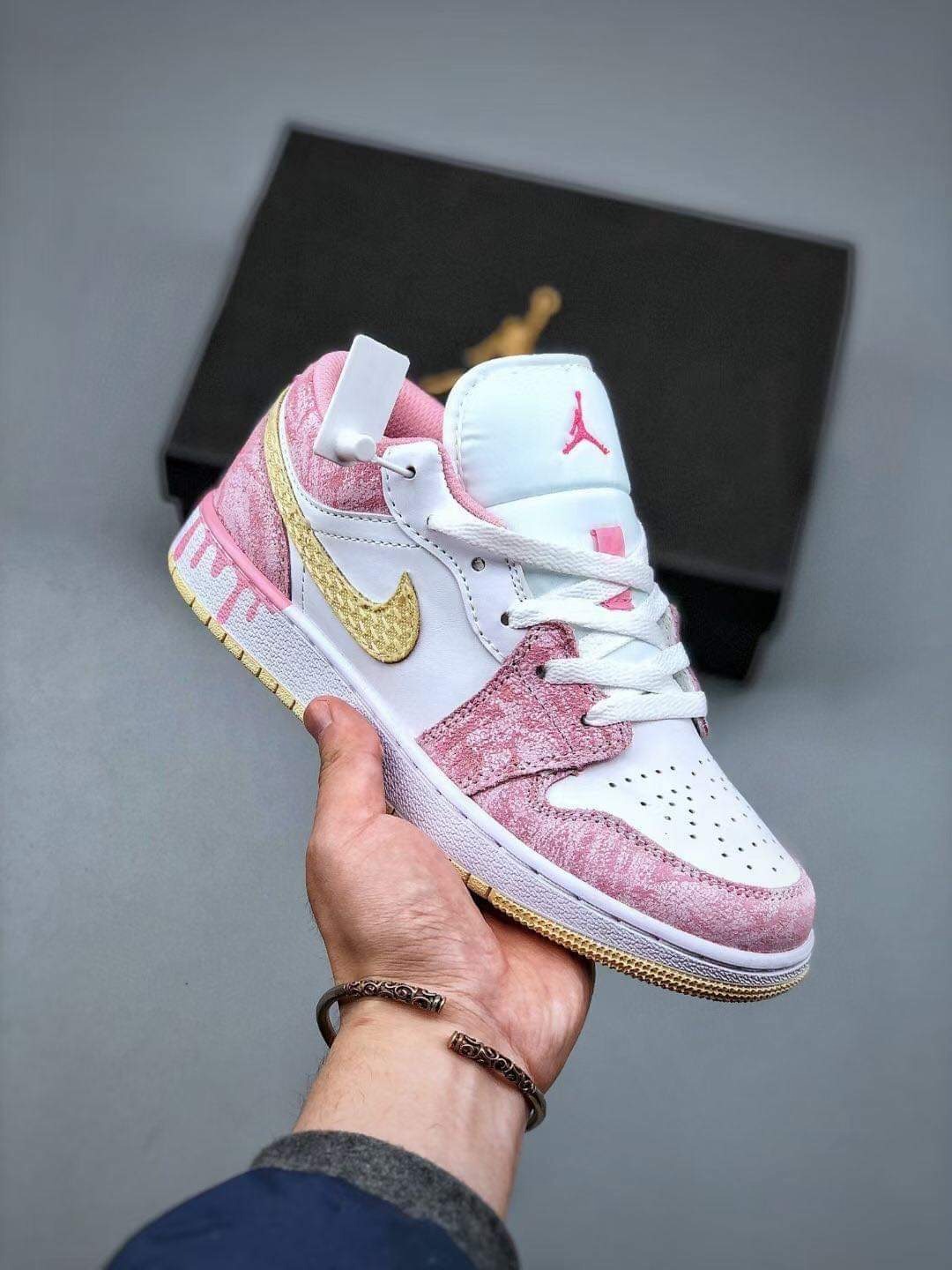 jordan 1 low pink ice cream