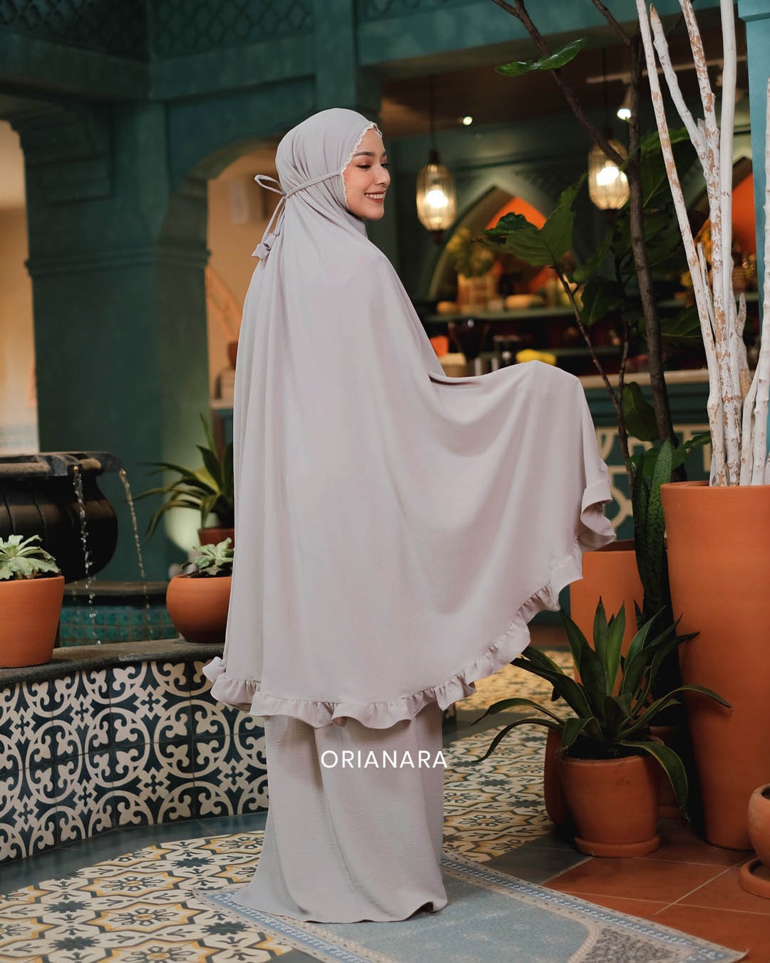 Arumi Prayer Set - Light Grey