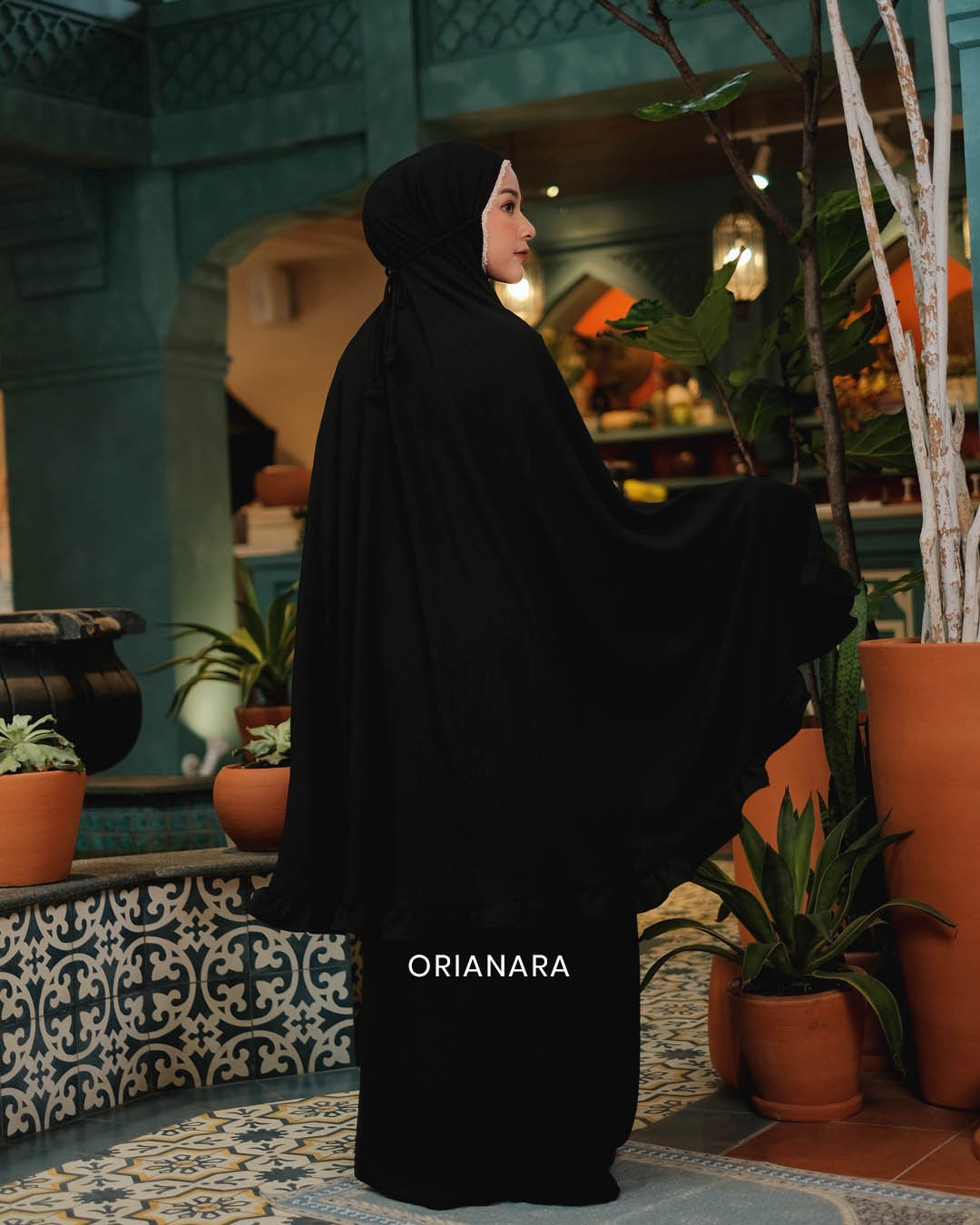 Arumi Prayer Set - Black