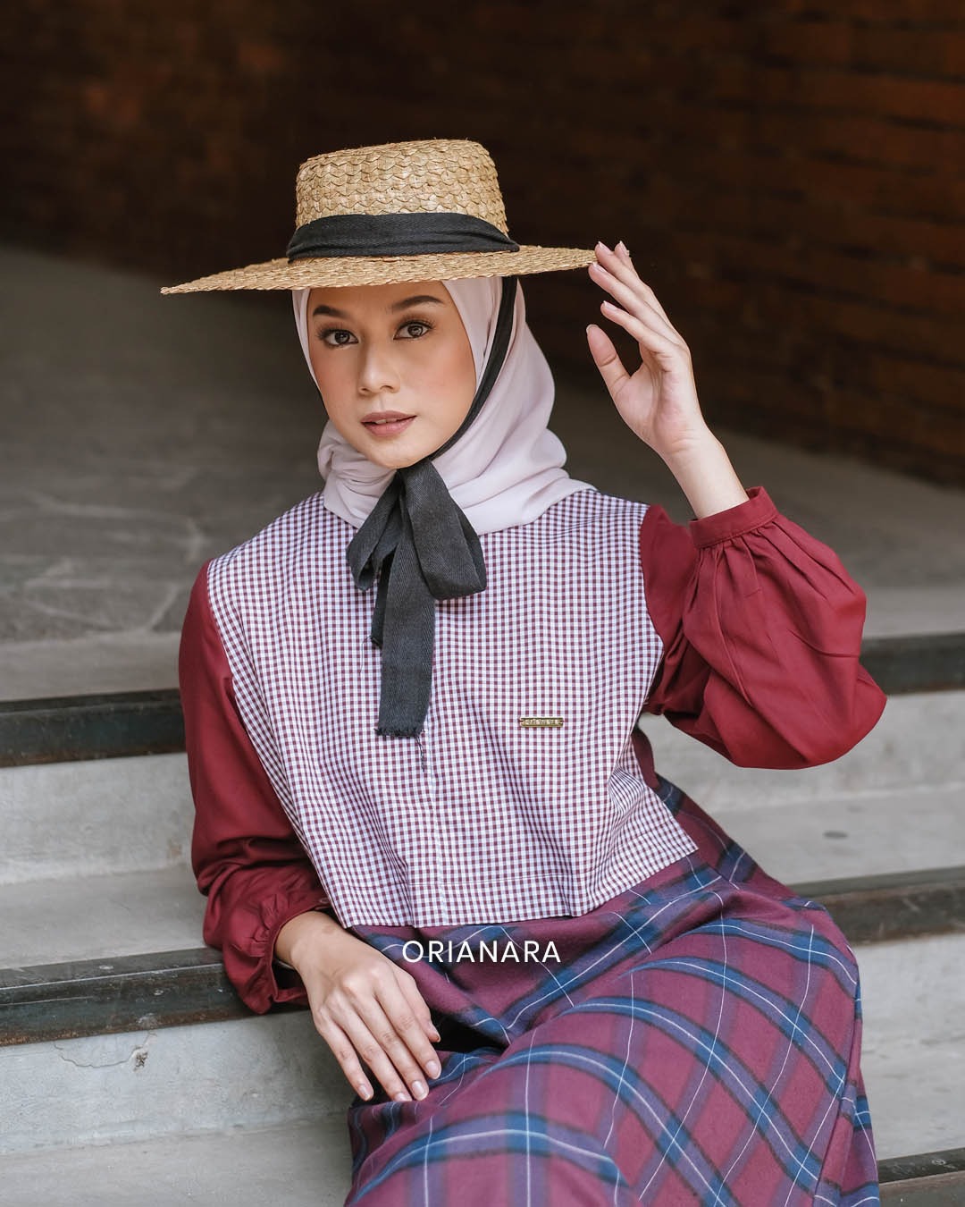 Yezi Dress - Maroon