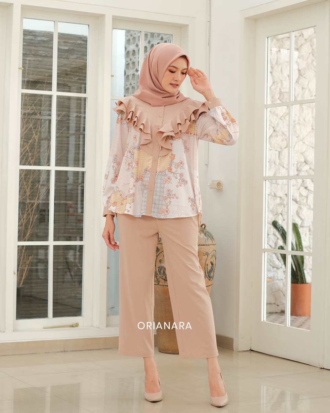 GANIYA BLOUSE - CREAM