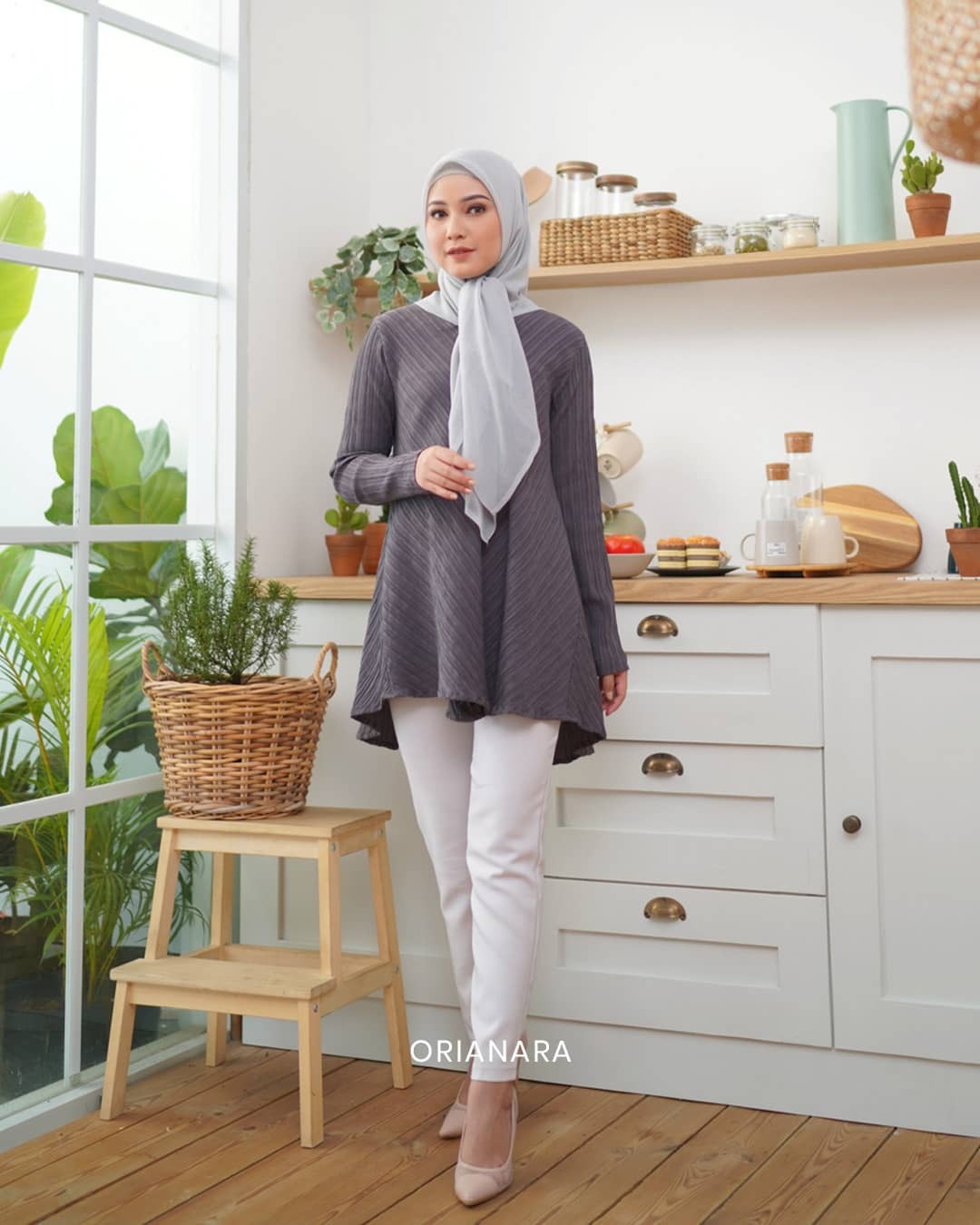 Titan Blouse Grey