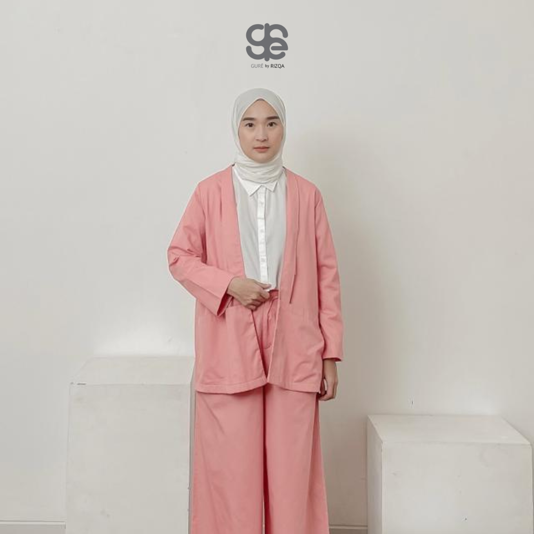 LEWA Outer - Burnt Coral