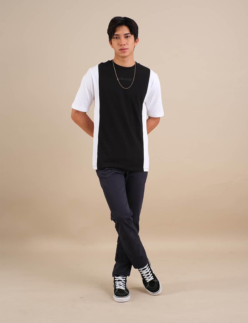 Colorblocked "ASPIRE" Obsidian Black - White T-shirt