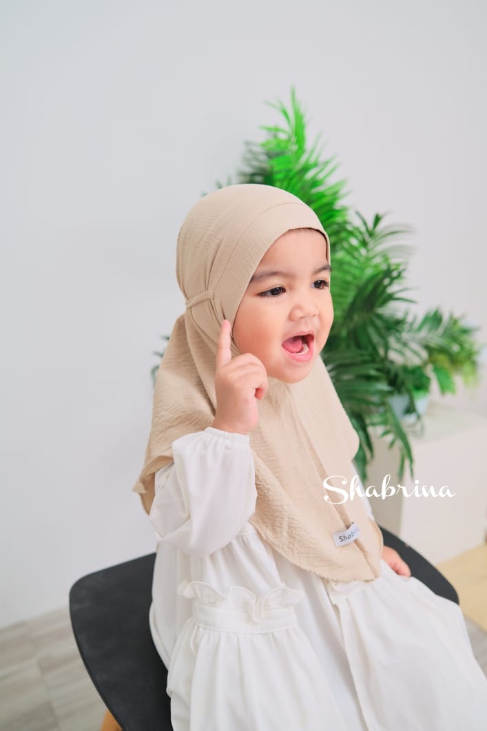 Hijab Crinkle by Shabrina