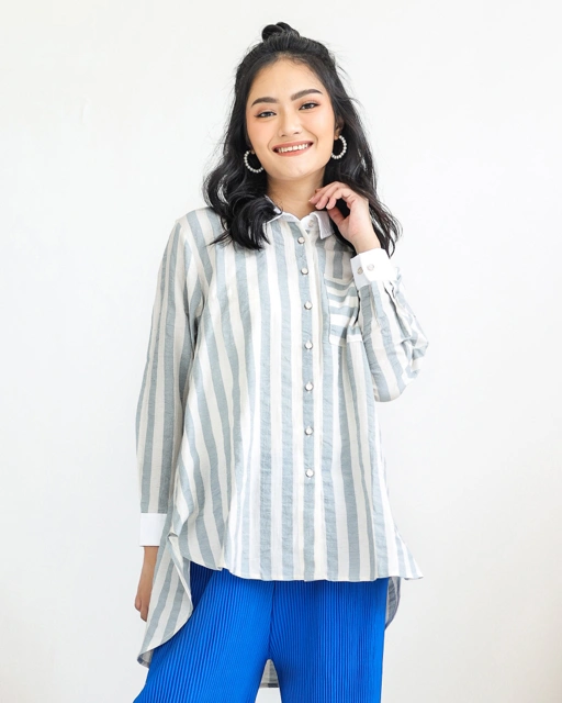 Image of NESSY TOP - BLUE