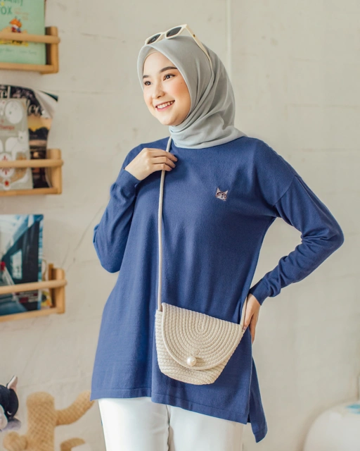 Image of CING-CING KNIT TOP - DENIM