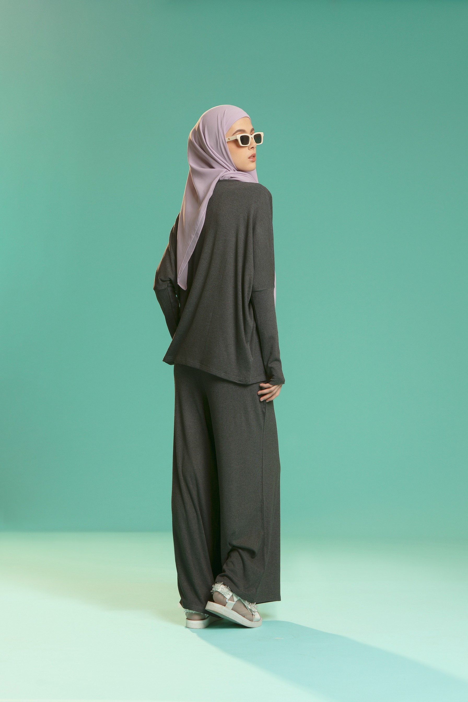 Nadine set