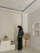 Rhea set Stripped Black
