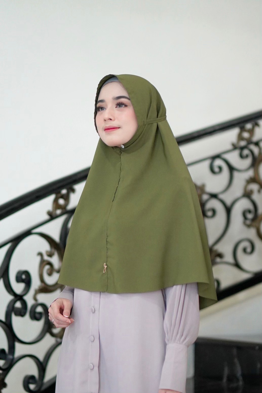 Bergo Queen Syar'i Army