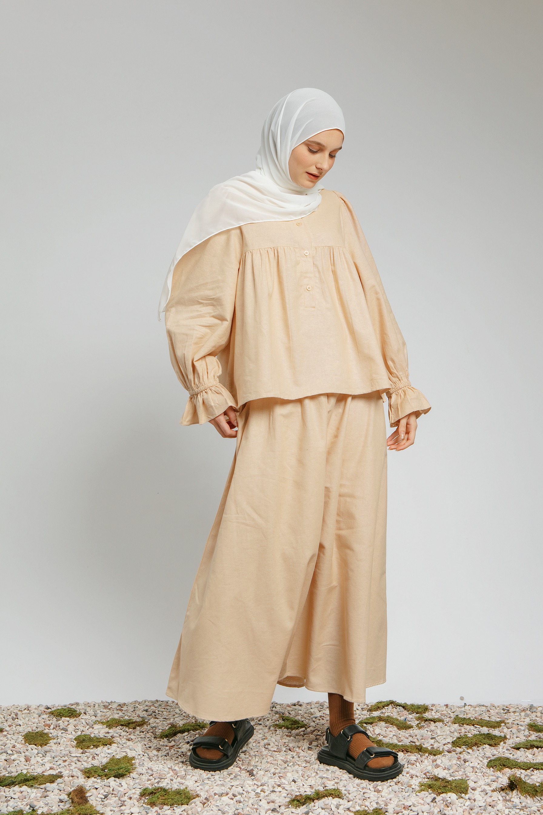 Mona set Cream