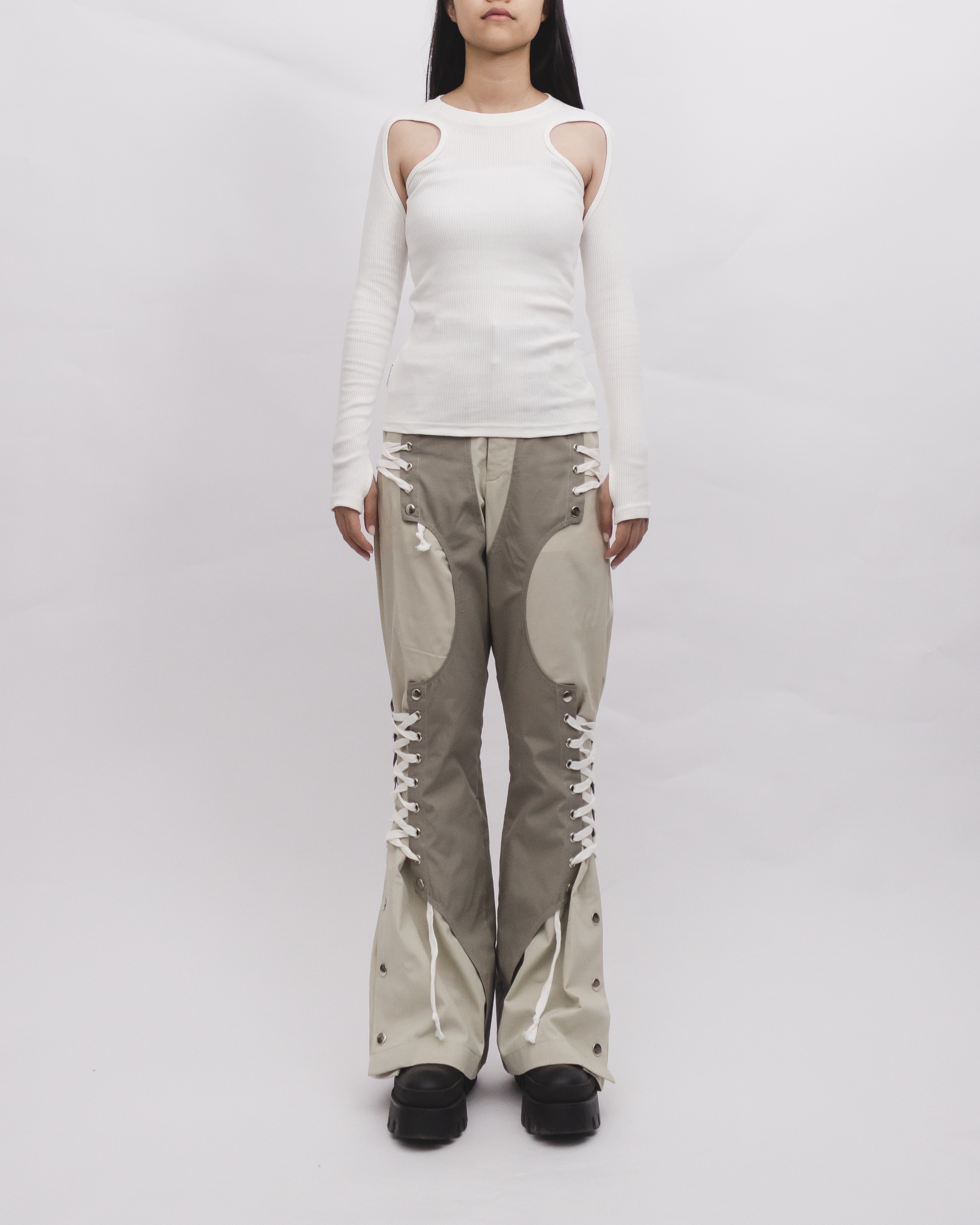 FORM LONG-SLEEVE TOP - WHITE 