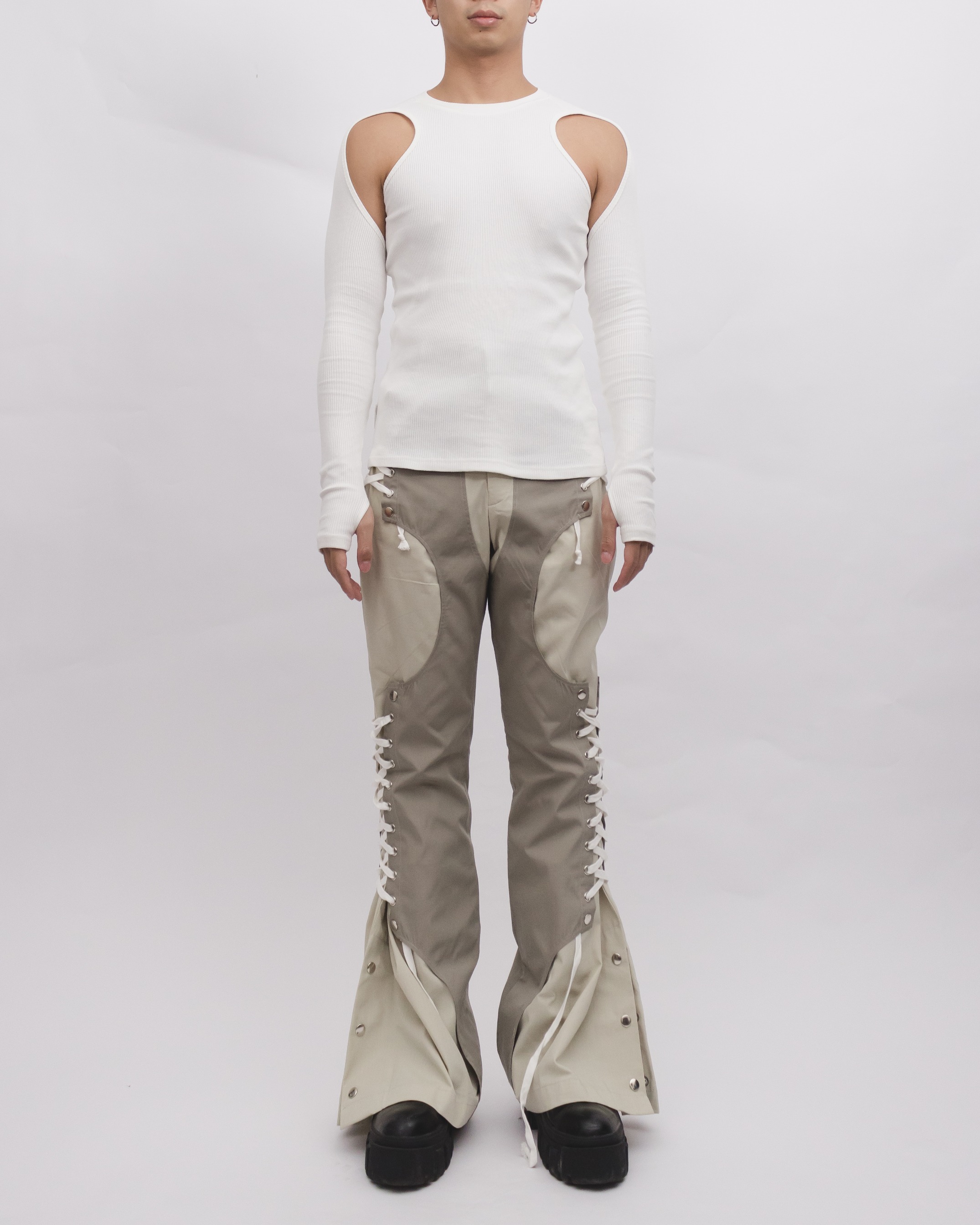 FORM LONG-SLEEVE TOP - WHITE 