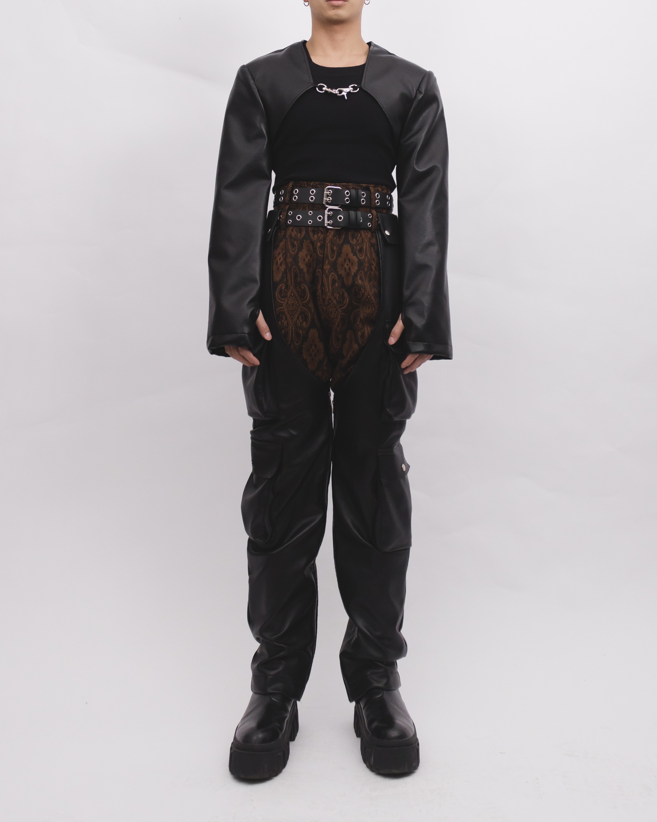 ARMOUR BLAZER SLEEVE - LEATHER