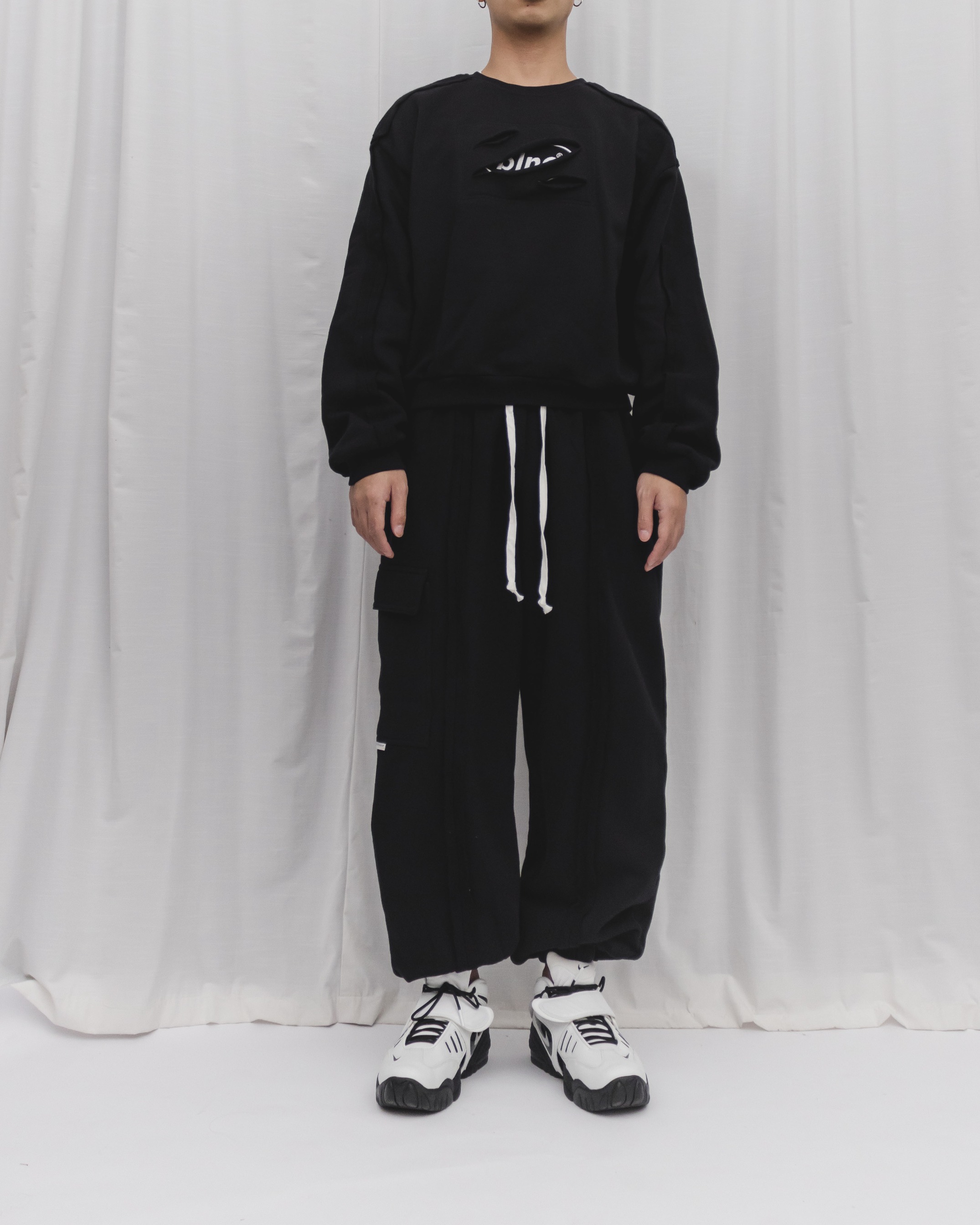 DECONSTRUCTED LOGO SWEATER - BLACK