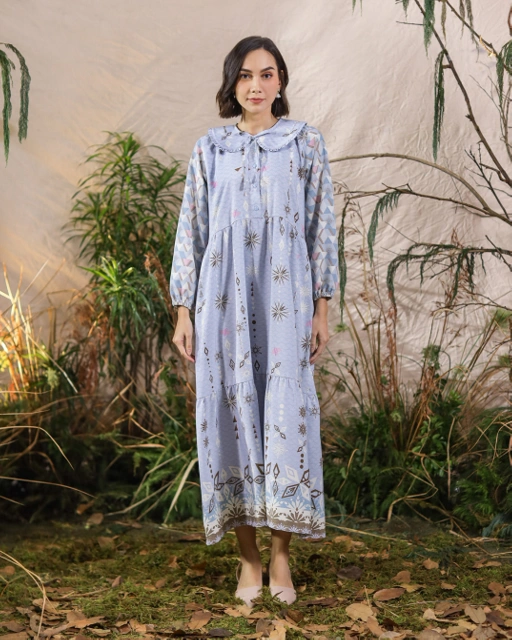 Image of FROZEN SNOW QUEEN DRESS - SKYBLUE
