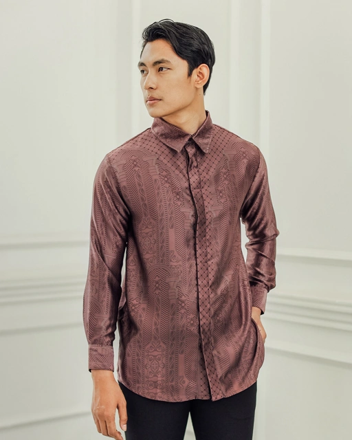 Image of GRIFFIN SHIRT - MAROON