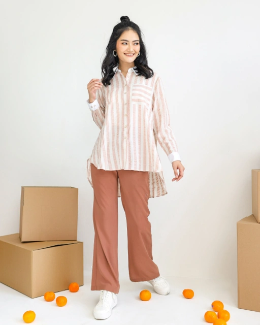 Image of NESSY TOP - DUSTYPINK