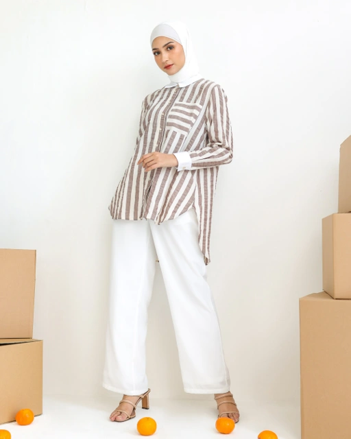 Image of NESSY TOP - BROWN