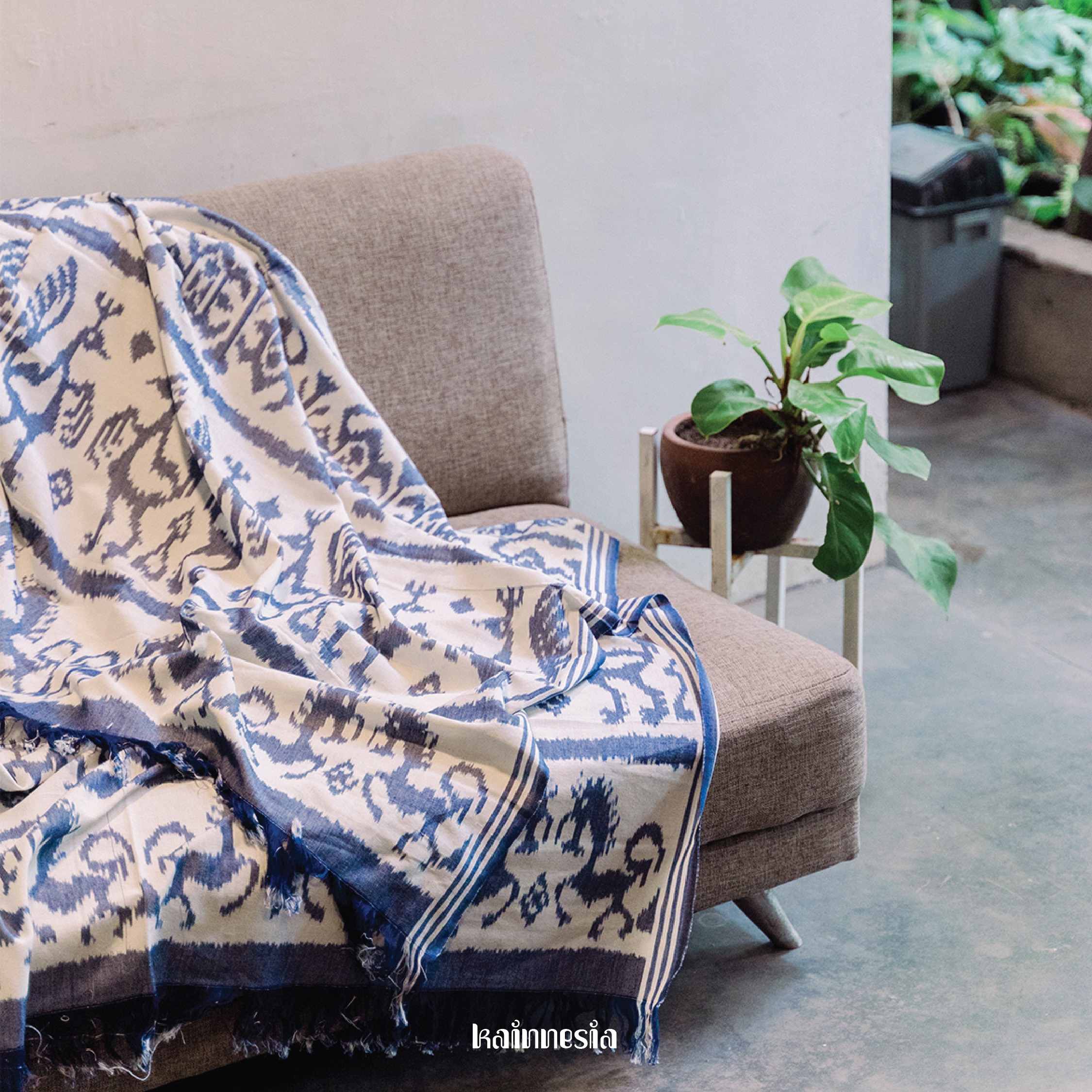 KAIN - BLANKET TENUN SUMBA - KAINNESIA