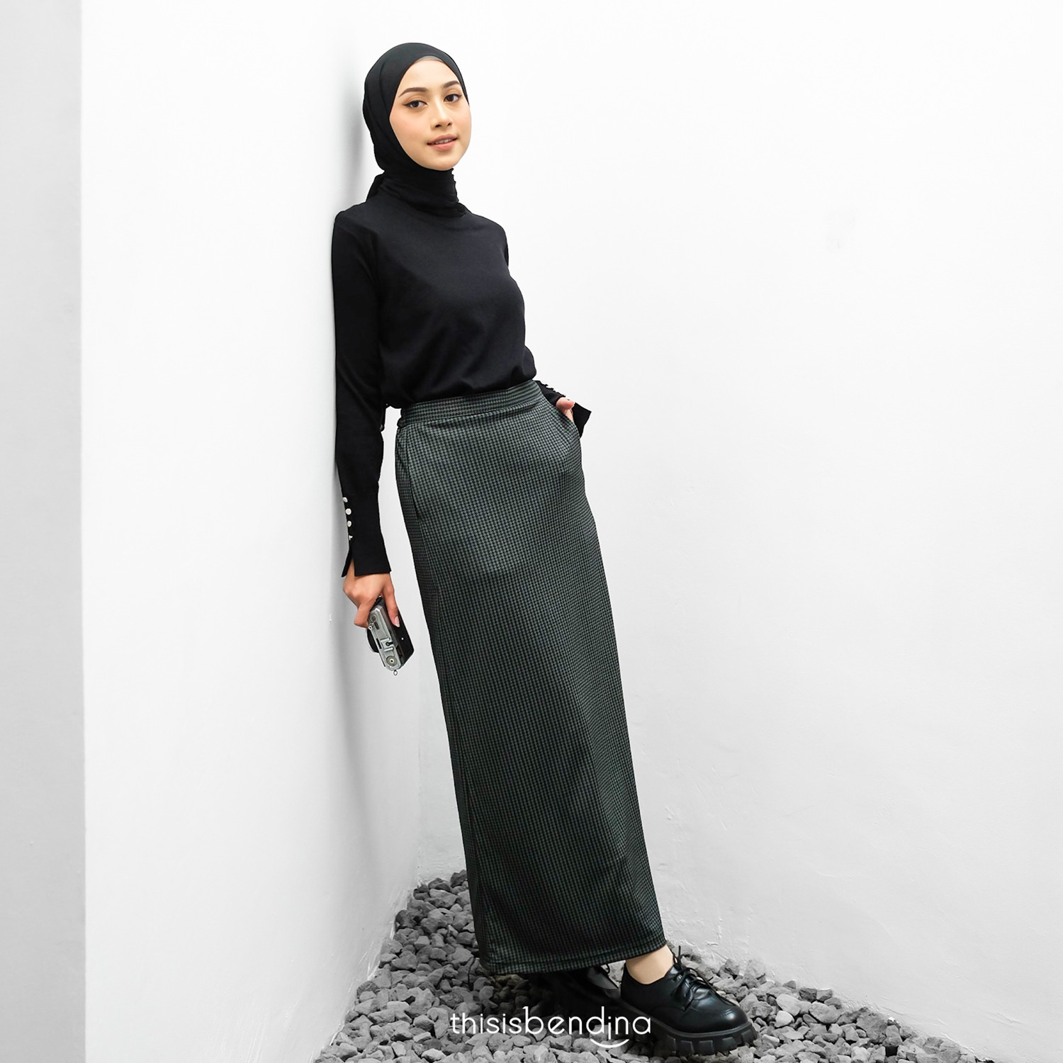 Kana Skirt Midnight Green