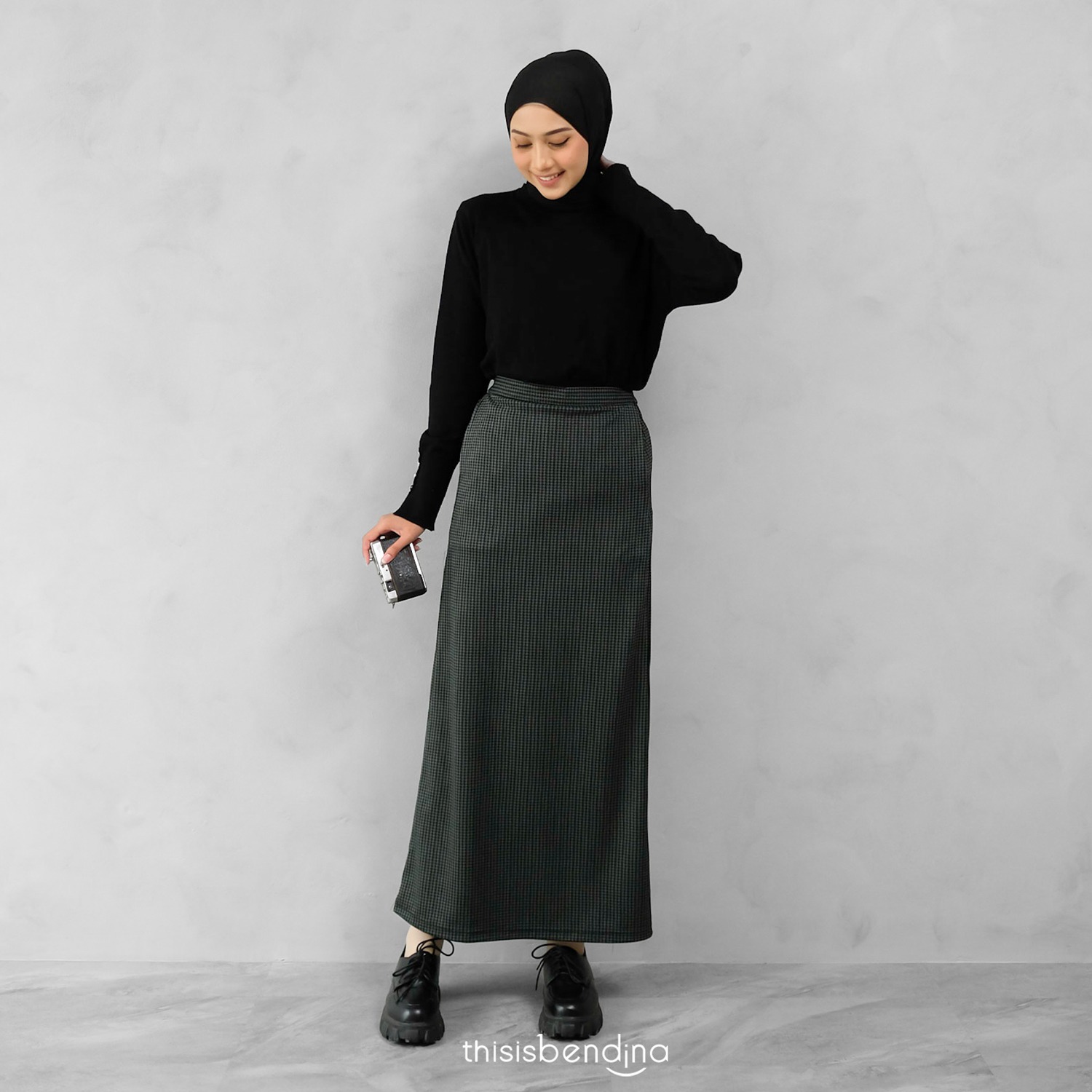 Kana Skirt Midnight Green