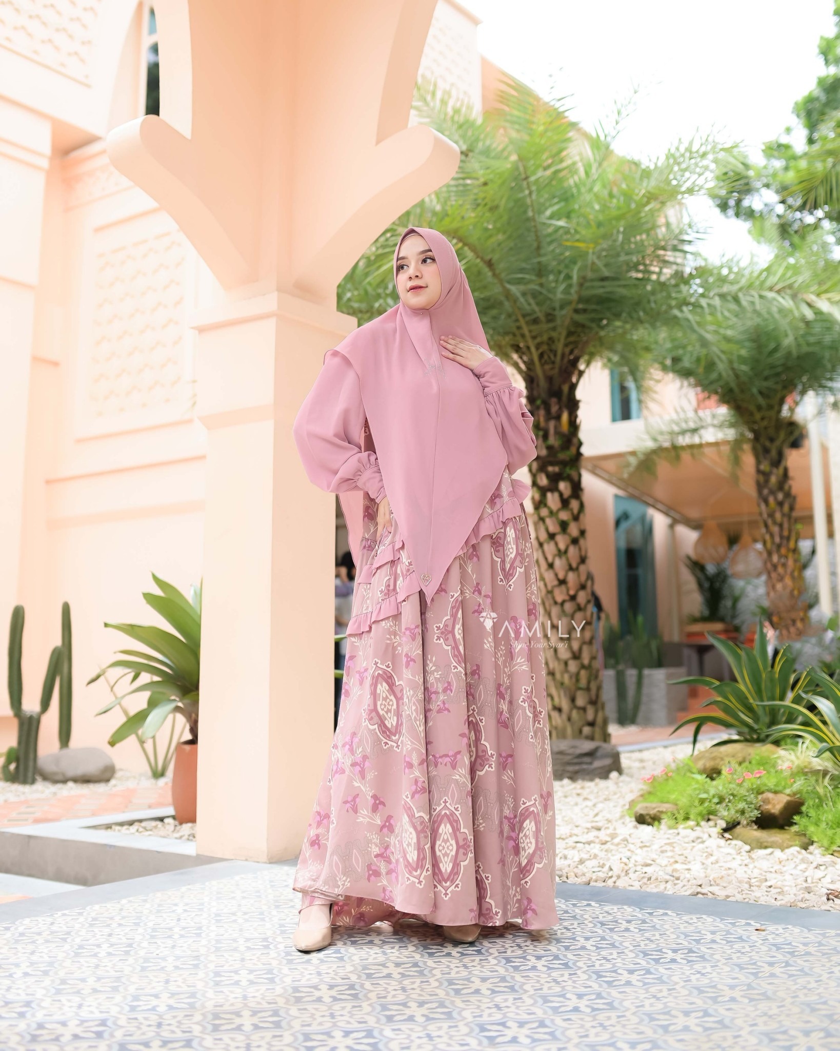 Al-Hambra Dress Mom 