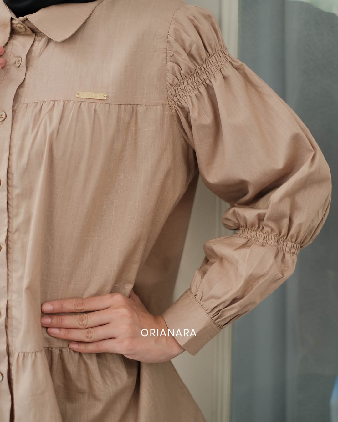 Mega Blouse - Latte
