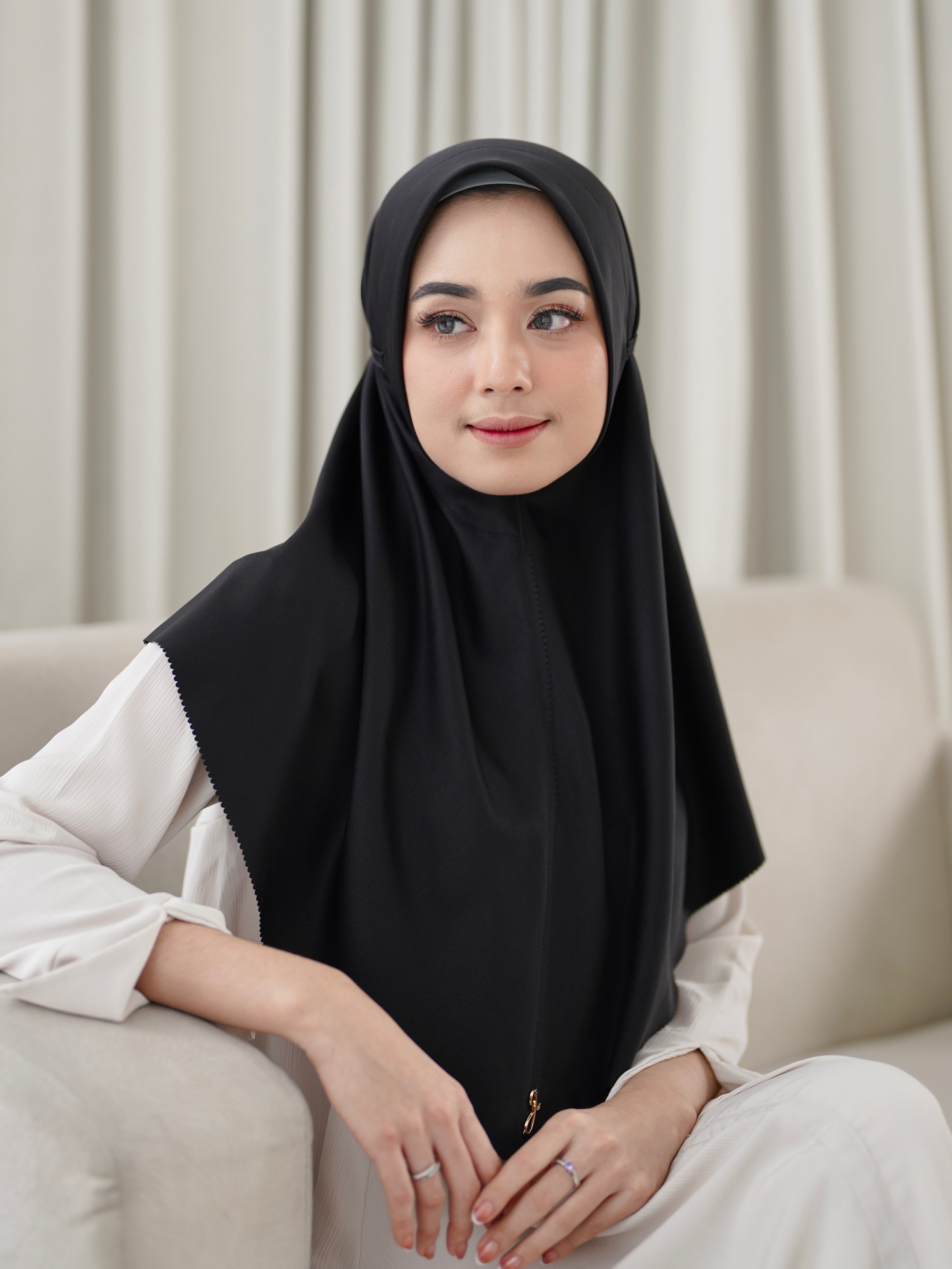 Bergo Armani Black