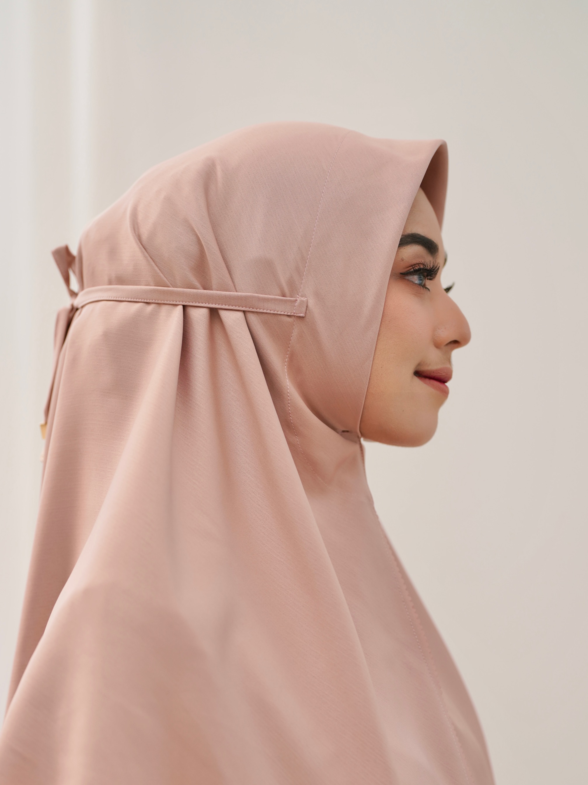 Bergo Armani Peach