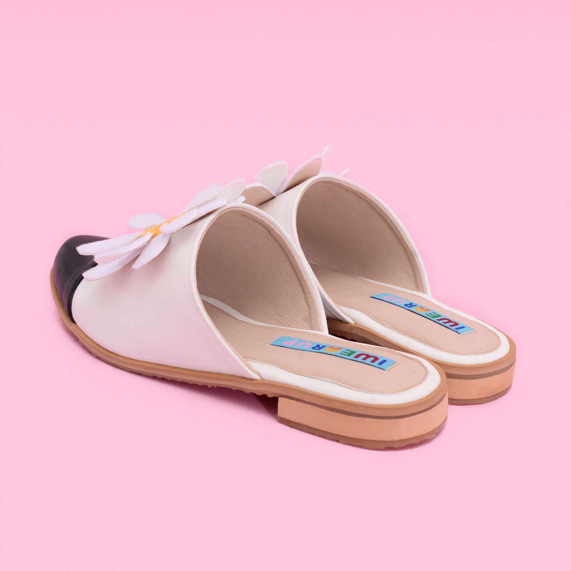 Miss Daisy White Mules