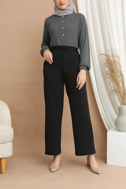 Image of DONNA CULLOTE - BLACK