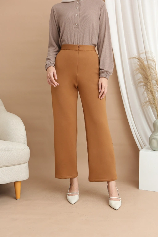 Image of DONNA CULLOTE - BROWN