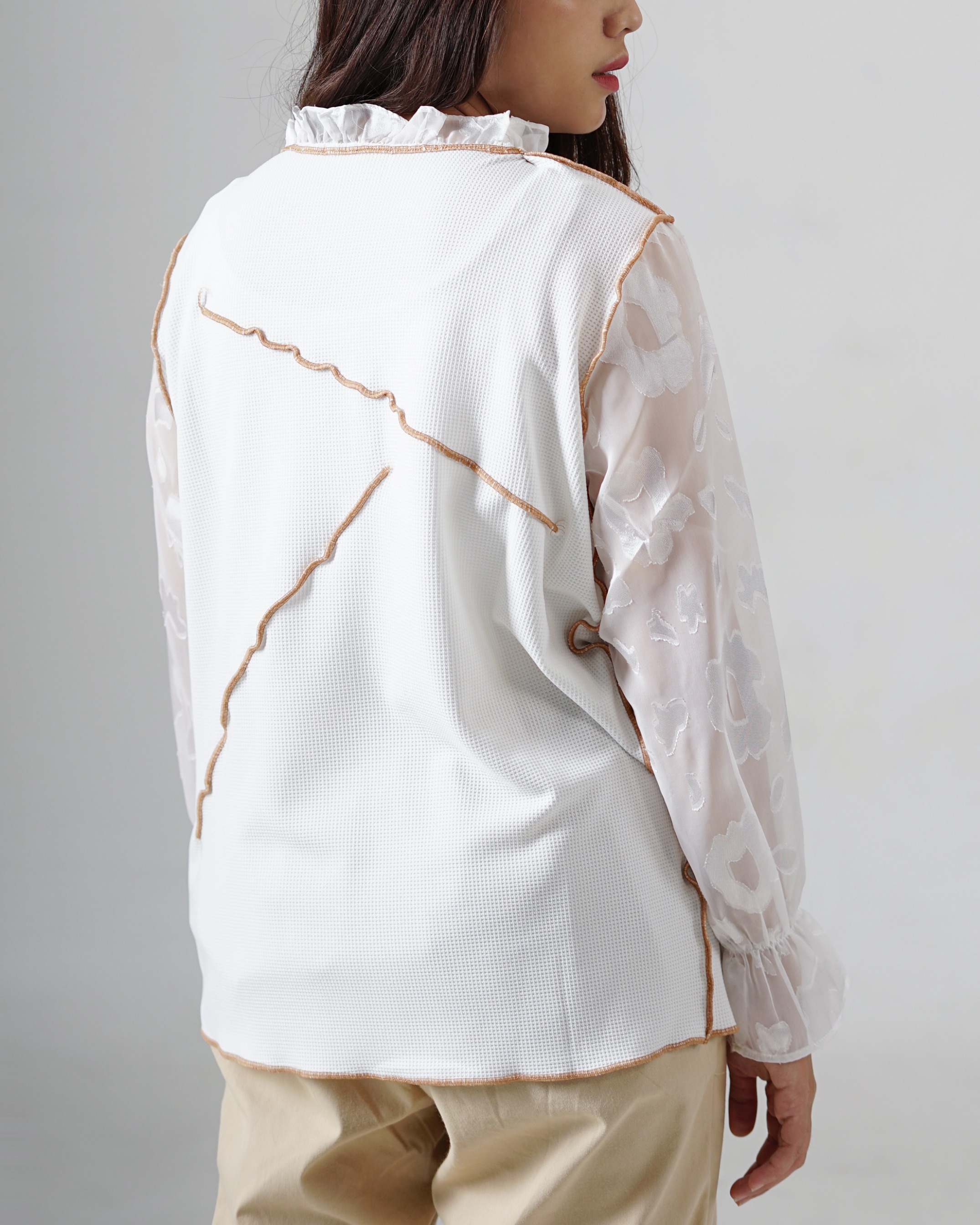 Tena Shirt