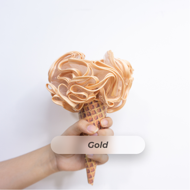 SAKURA SCRUNCHIE - GOLD