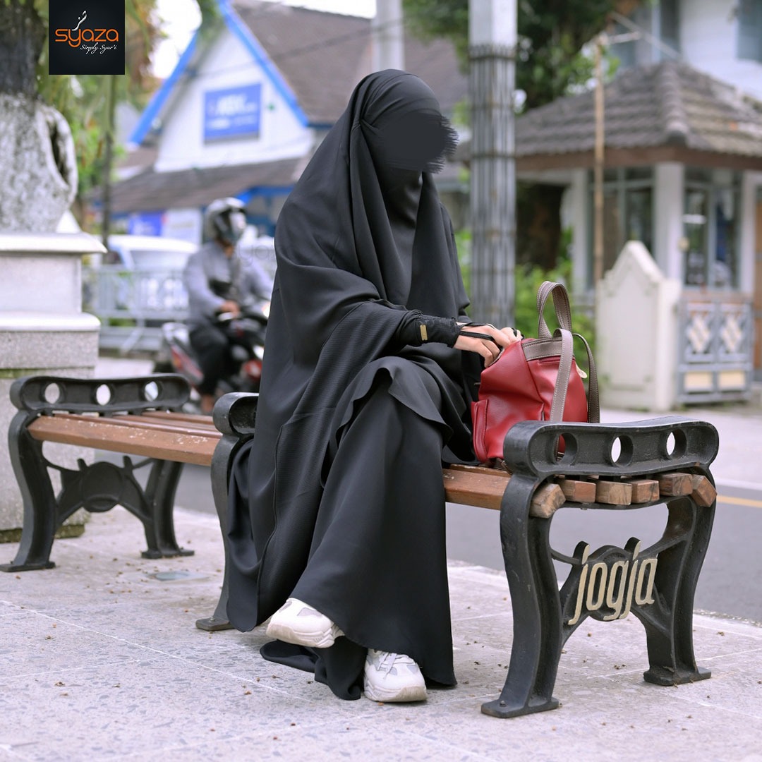 Sincerity Abaya