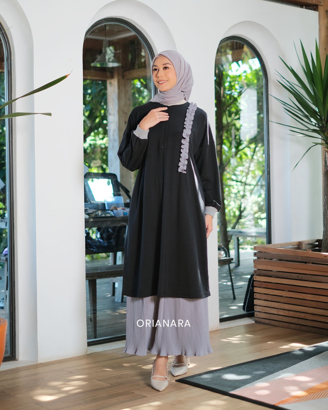 Vilia Tunik - Black