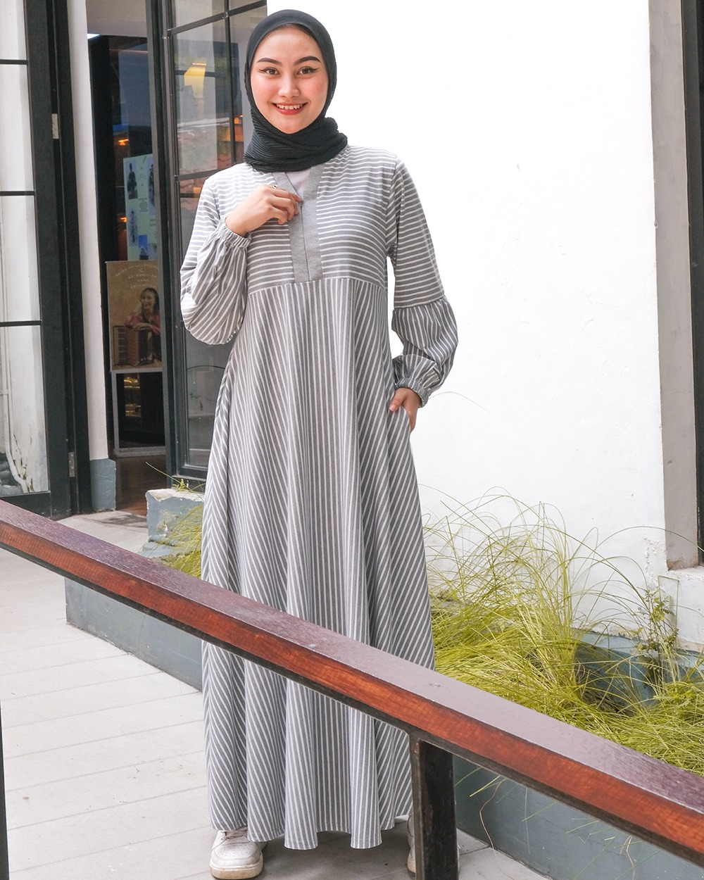New Asyifa Stripes Dress - Gamis Salur V Tangan Kerut Wanita