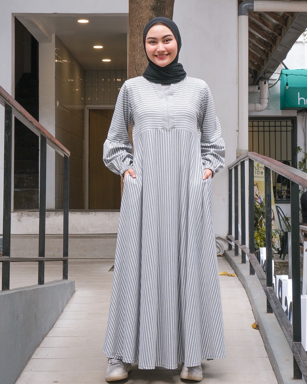 New Asyifa Stripes Dress - Gamis Salur V Tangan Kerut Wanita