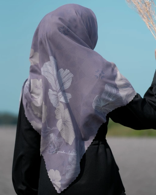 Image of MECCA SCARF EXCLUSIVE SERIES (DUSTY PURPLE)
