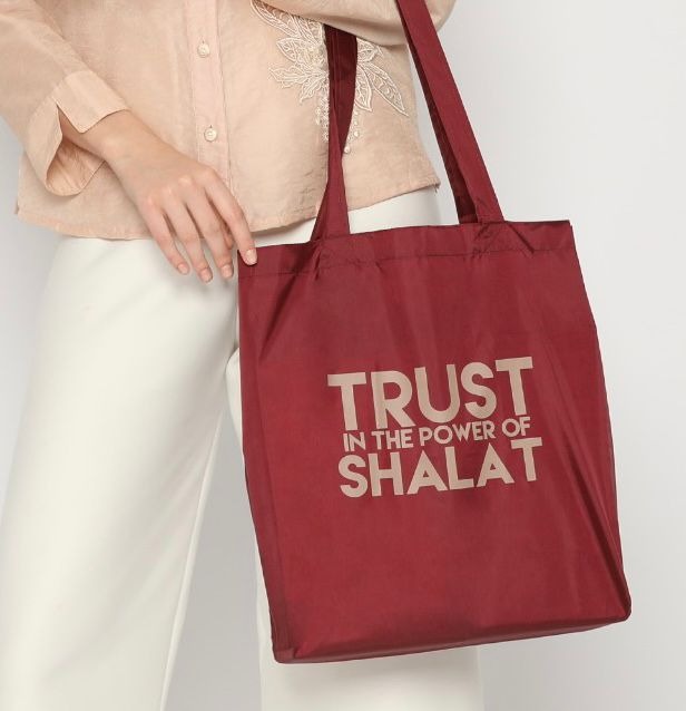 Tatuis Totebag Lipat