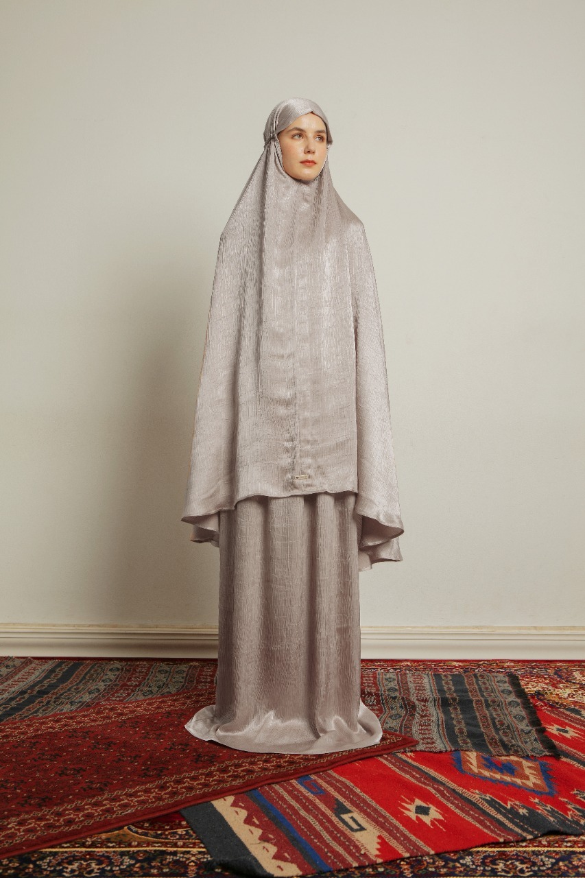 Zena prayer set Mom
