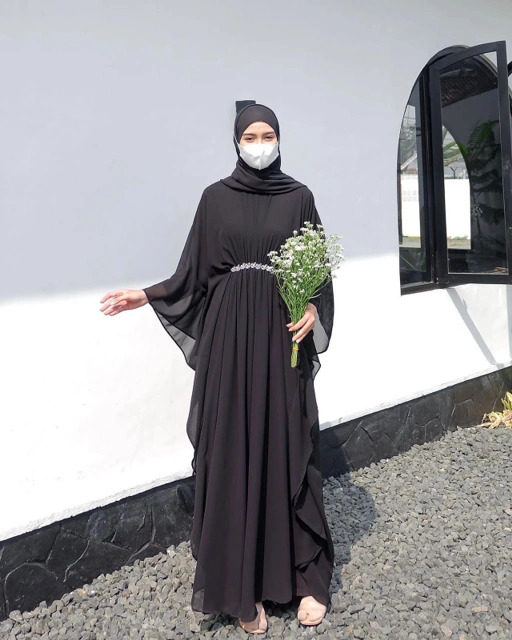 Image of ALEENA KAFTAN BLACK