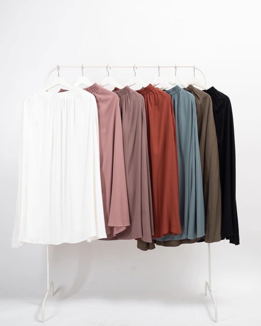 Image of SHANUM SKIRT (HANYA BAWAHAN SAJA)