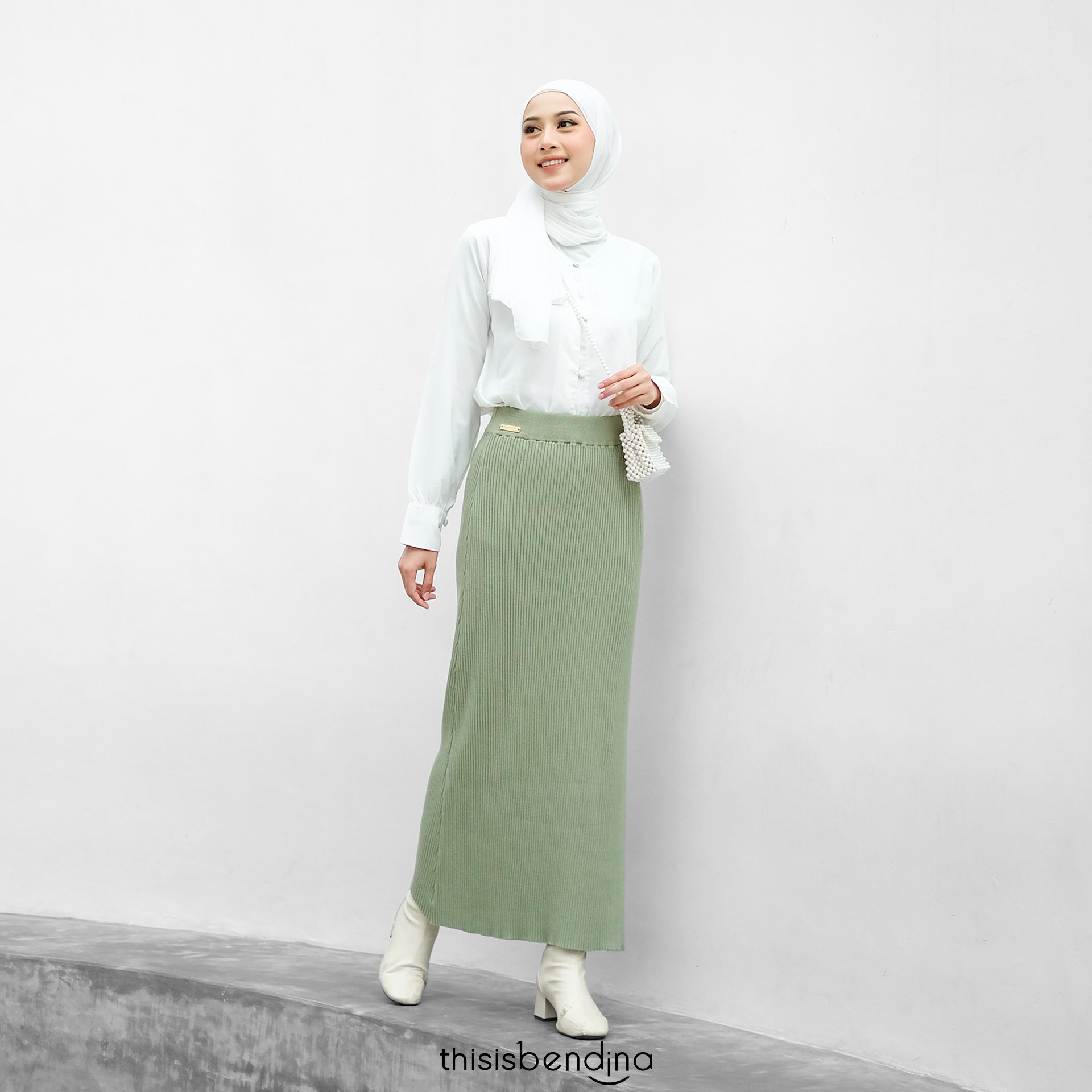 Yura Skirt Sage Green