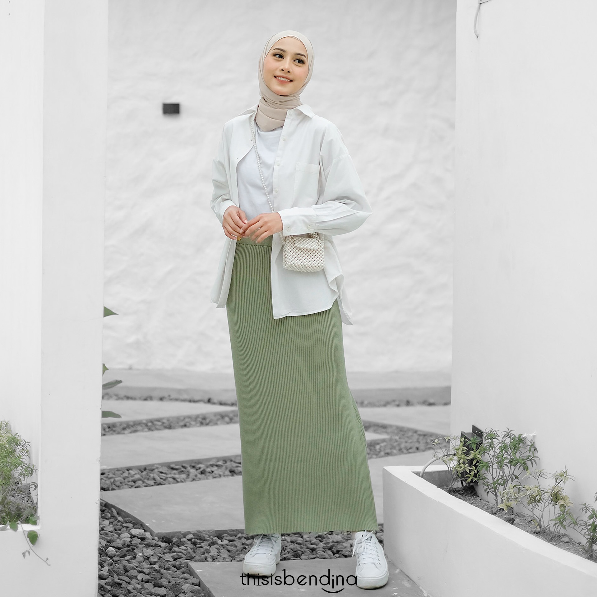 Yura Skirt Sage Green