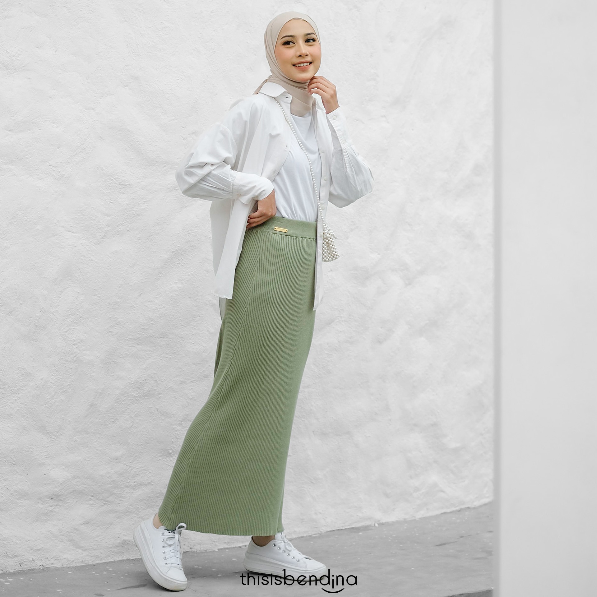 Yura Skirt Sage Green