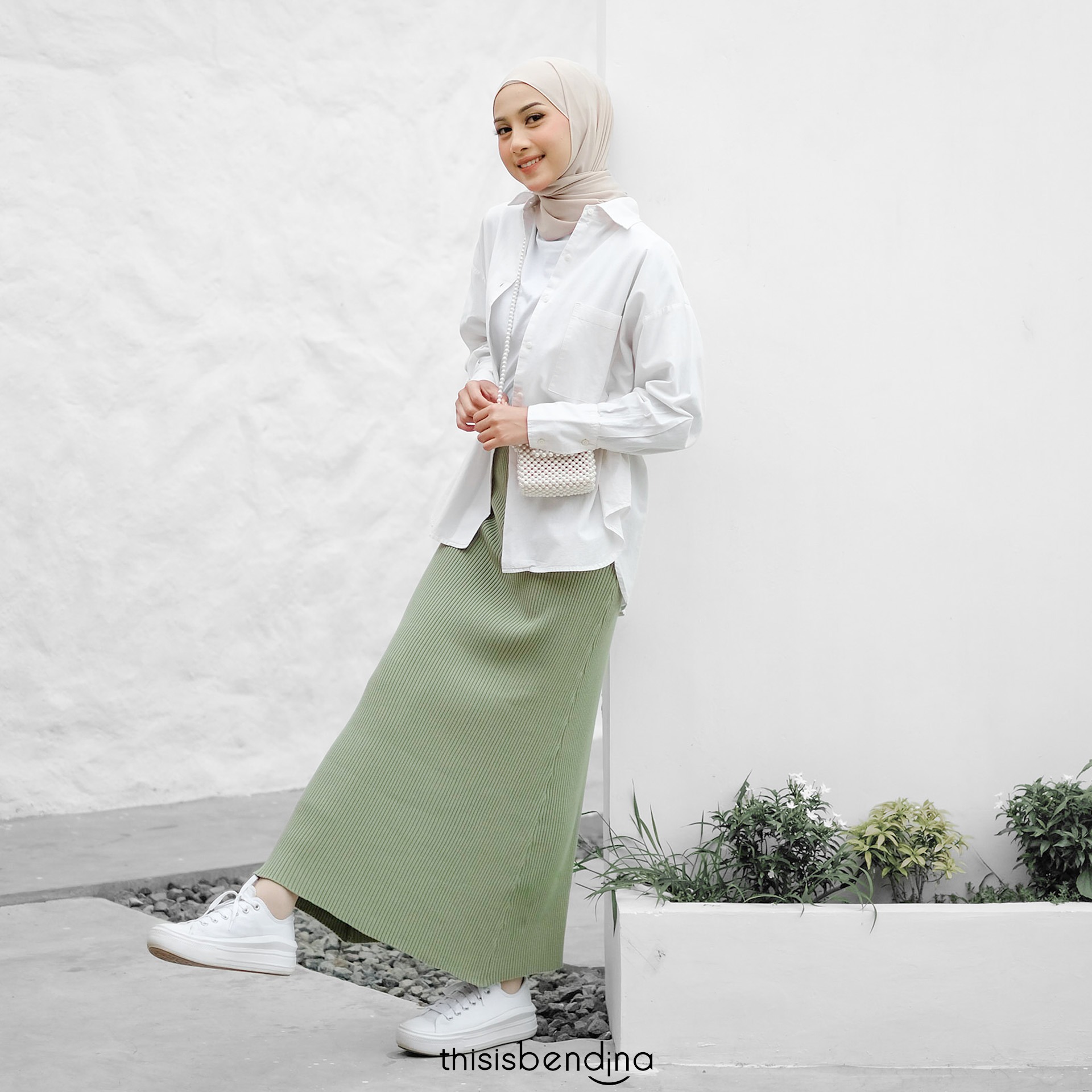 Yura Skirt Sage Green